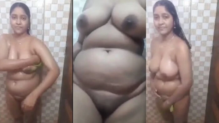 Big Boobs Horny Bhabhi Full Nude Bathing And Fingering
